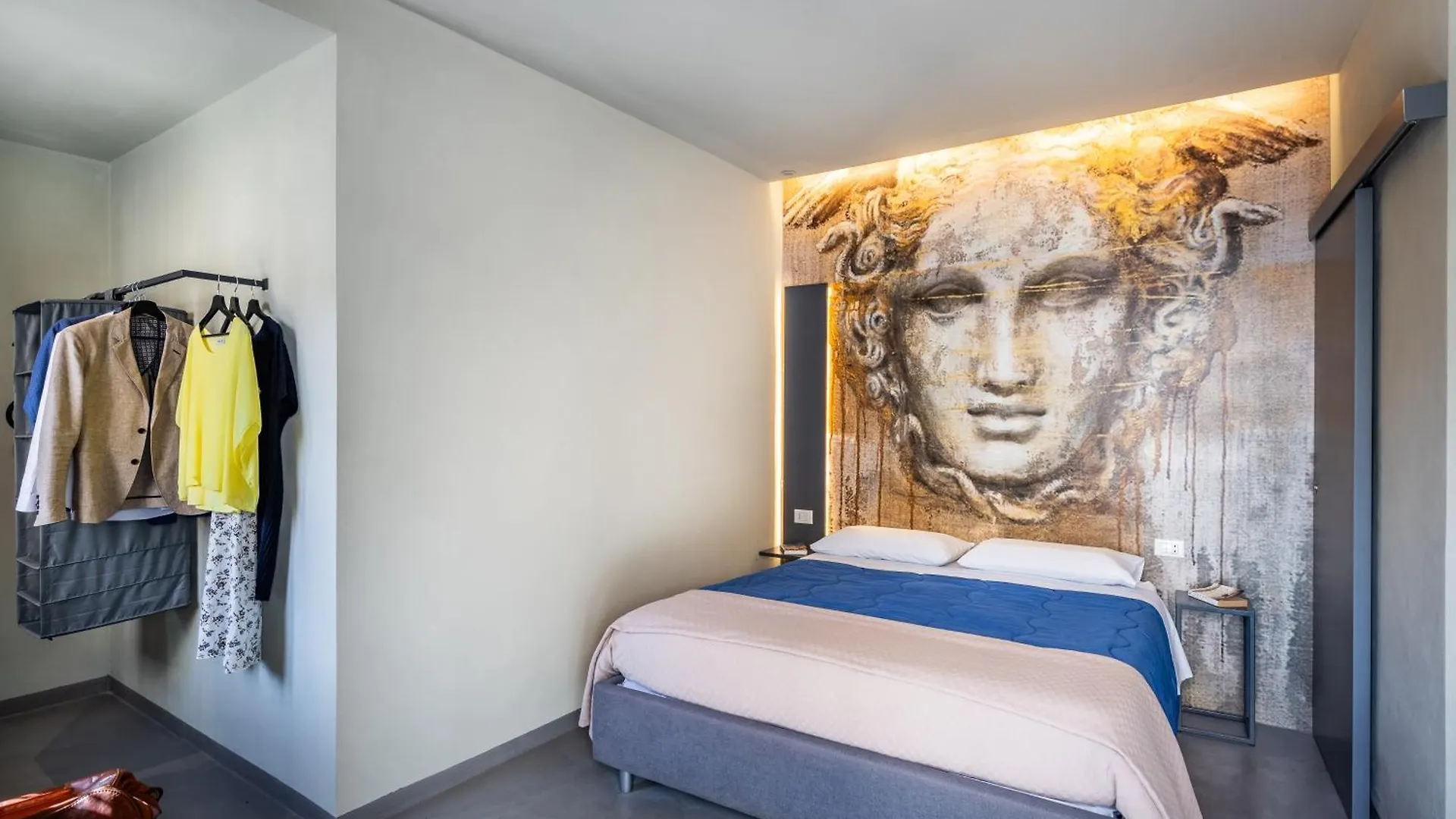 Dea'S Rooms Noto Frühstückspension